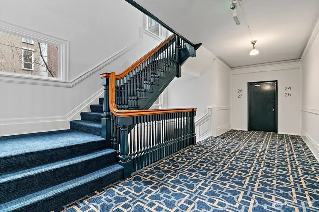 $599,000 | 615 Boren Avenue, Unit 27, Seattle, WA 98104