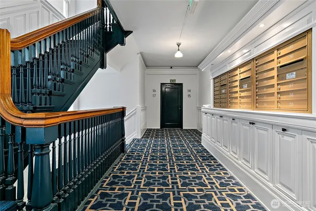 $599,000 | 615 Boren Avenue, Unit 27, Seattle, WA 98104