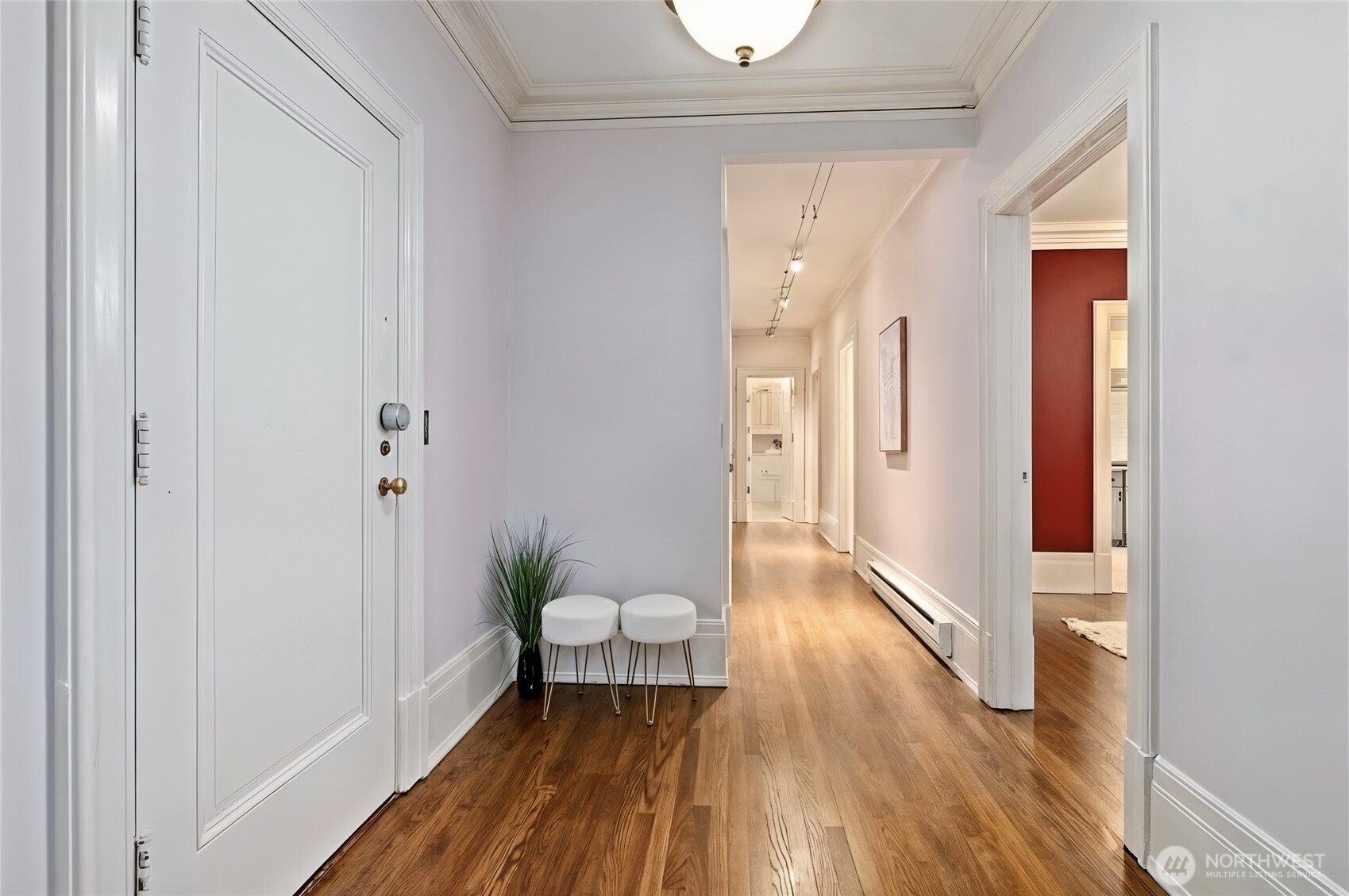 615 Boren Avenue, Unit 27 Seattle, WA 98104 - Photo 4 of 22