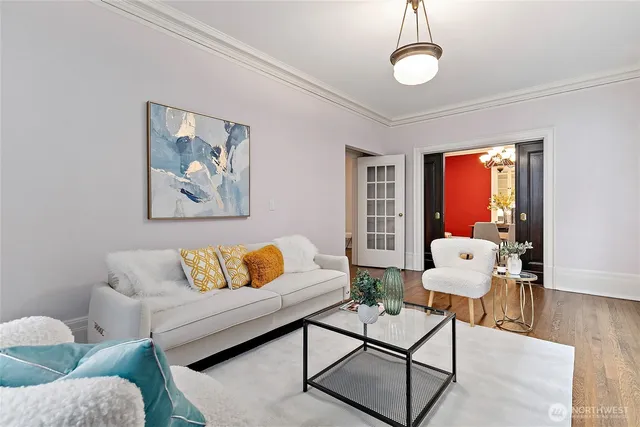 $599,000 | 615 Boren Avenue, Unit 27, Seattle, WA 98104