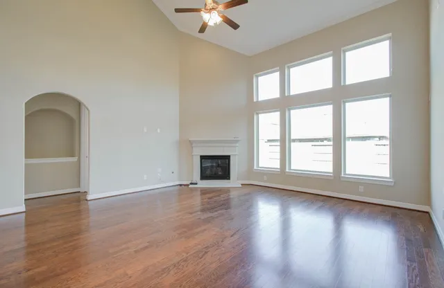 $3,399 | 27911 Seger Bnd Trail, Spring, TX 77386