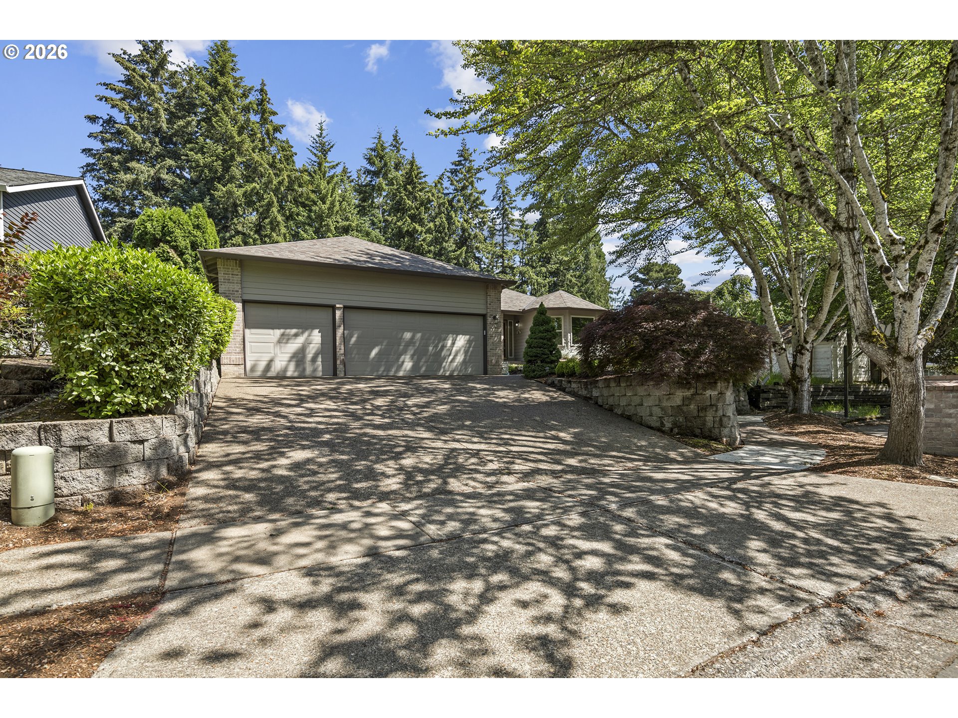 12595 Southwest Colt Court Beaverton, OR 97008 - Photo 2 of 31