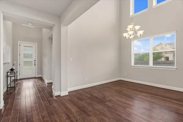 $695,000 | 2300 Centennial Loop, Round Rock, TX 78665