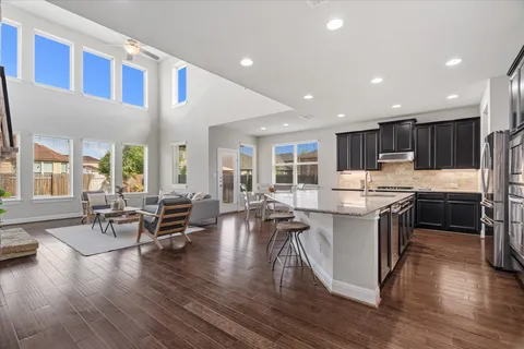 $675,000 | 2300 Centennial Loop, Round Rock, TX 78665