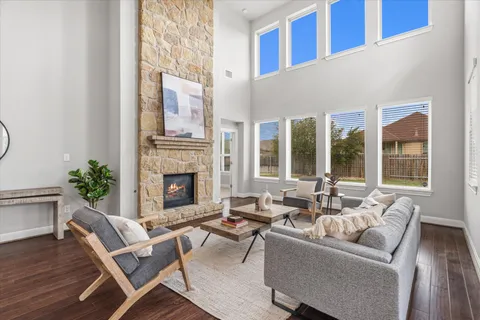 $675,000 | 2300 Centennial Loop, Round Rock, TX 78665