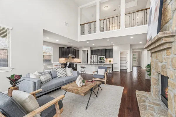 $695,000 | 2300 Centennial Loop, Round Rock, TX 78665