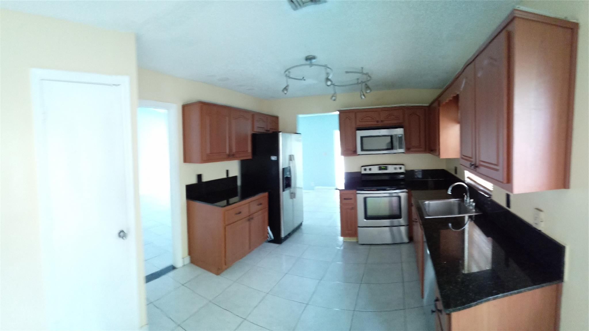 4810 Mango Drive Tamarac, FL 33319 - Photo 12 of 14 Photo 12