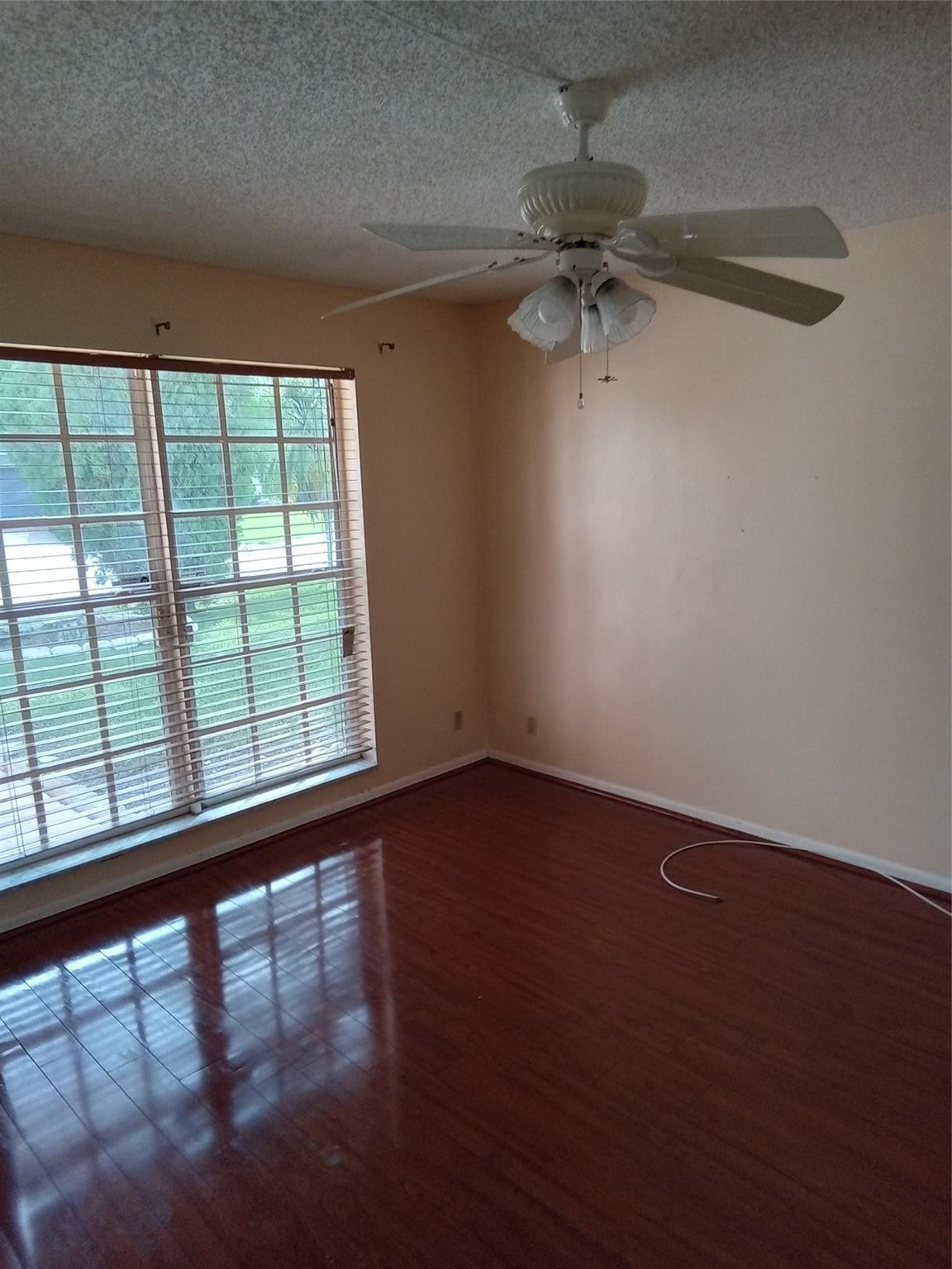 4810 Mango Drive Tamarac, FL 33319 - Photo 6 of 14 Photo 6