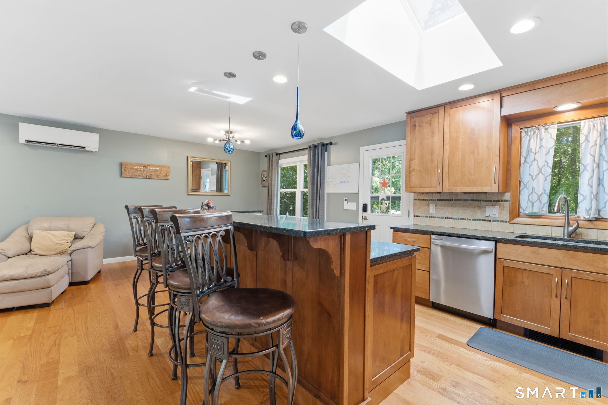 18 Old Black Point Road East Lyme, CT 06357 - Photo 13 of 36