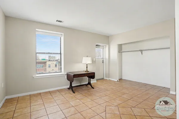$244,900 | 297 West Clay Avenue, Unit 411, Muskegon, MI 49440