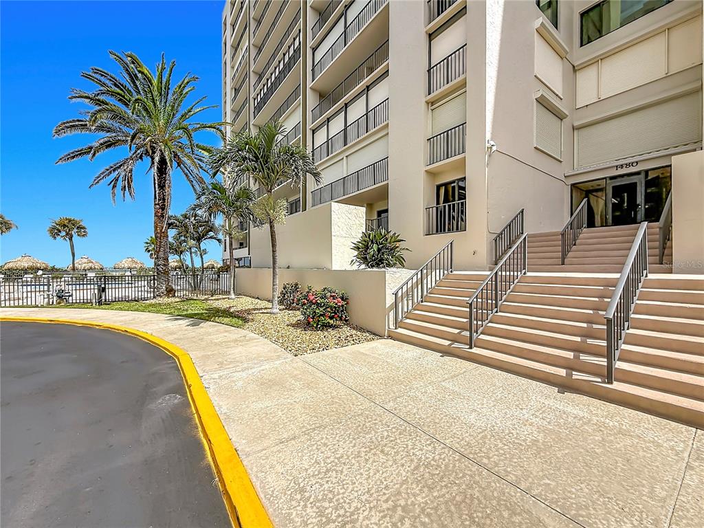 1480 Gulf Boulevard, Unit 611 Clearwater, FL 33767 - Photo 4 of 55 Gallery Image 4