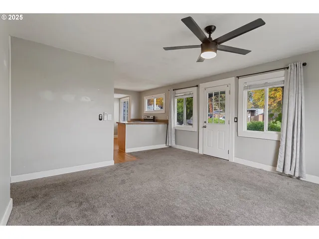 $3,000,000 | 1106 Emerson Drive, The Dalles, OR 97058