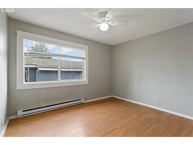 $3,000,000 | 1106 Emerson Drive, The Dalles, OR 97058