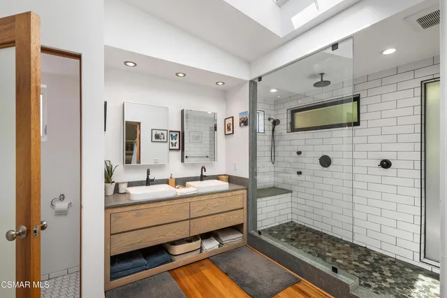 $6,250 | 2285 El Jardin Avenue, Ventura, CA 93001