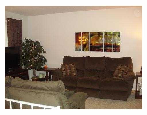 3313 Woonsocket Street Springfield, OH 45503 - Photo 3 of 18 Gallery Image 3