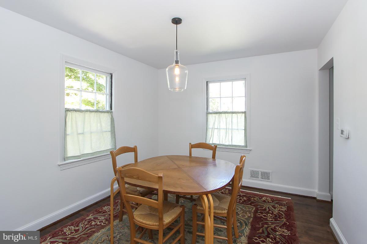 4610 Edgefield Road Bethesda, MD 20814 - Photo 9 of 27 Dining Room