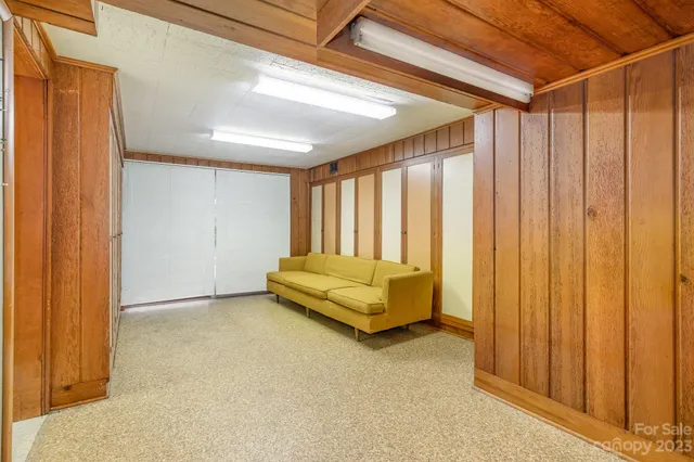 $1,750,000 | 2756 Peachtree Road, Statesville, NC 28625