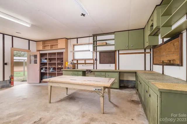 $1,750,000 | 2756 Peachtree Road, Statesville, NC 28625