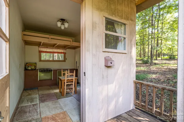 $1,750,000 | 2756 Peachtree Road, Statesville, NC 28625