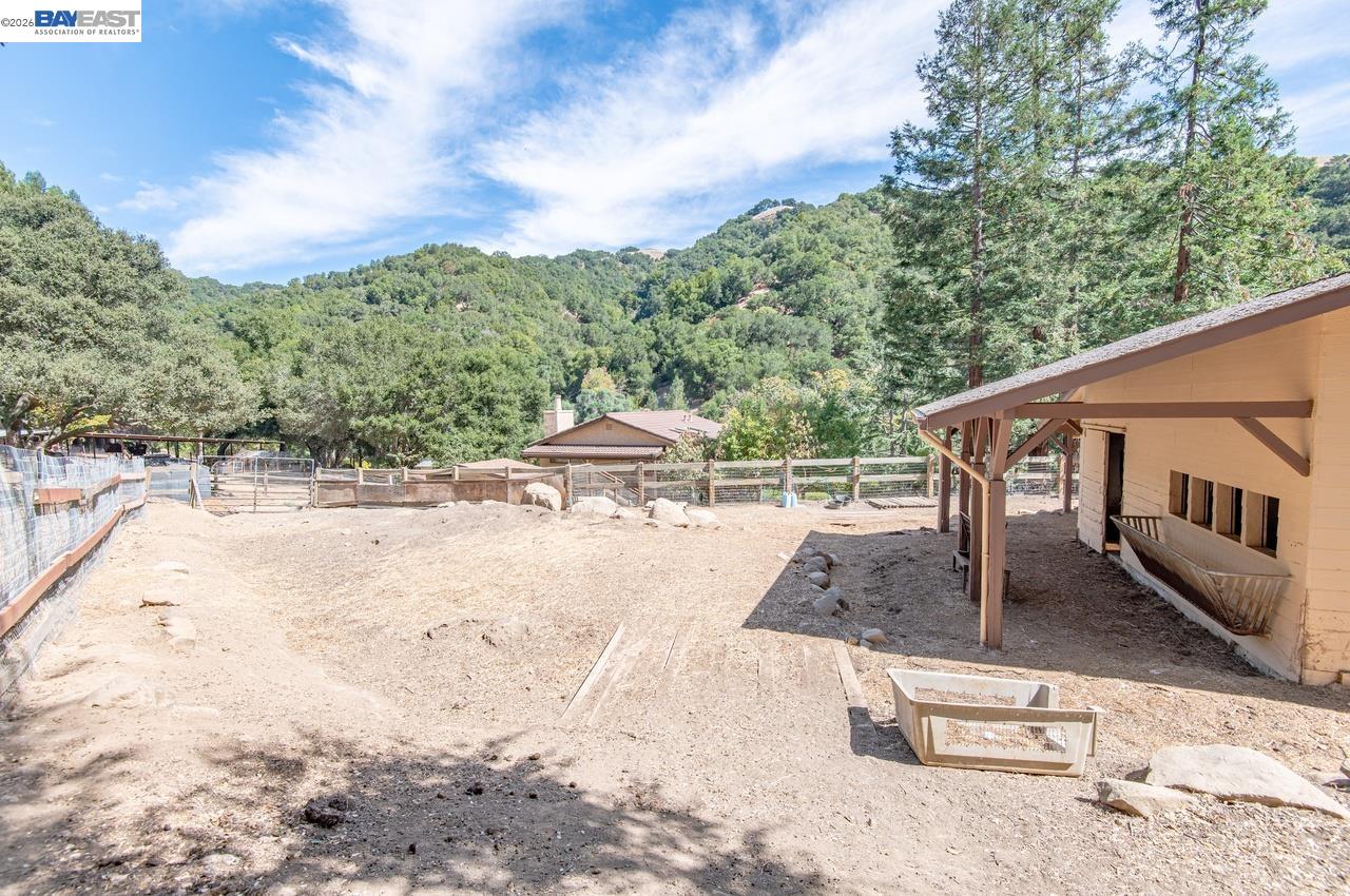 35575 Palomares Road Castro Valley, CA 94552 - Photo 60 of 85 Gallery Image 60