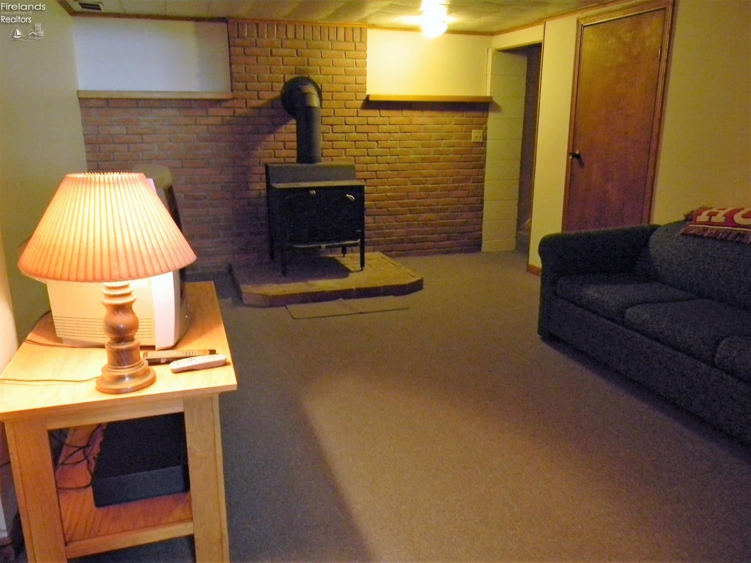 2303 Mudbrook Road Huron, OH 44839 - Photo 7 of 10 Gallery Image 7