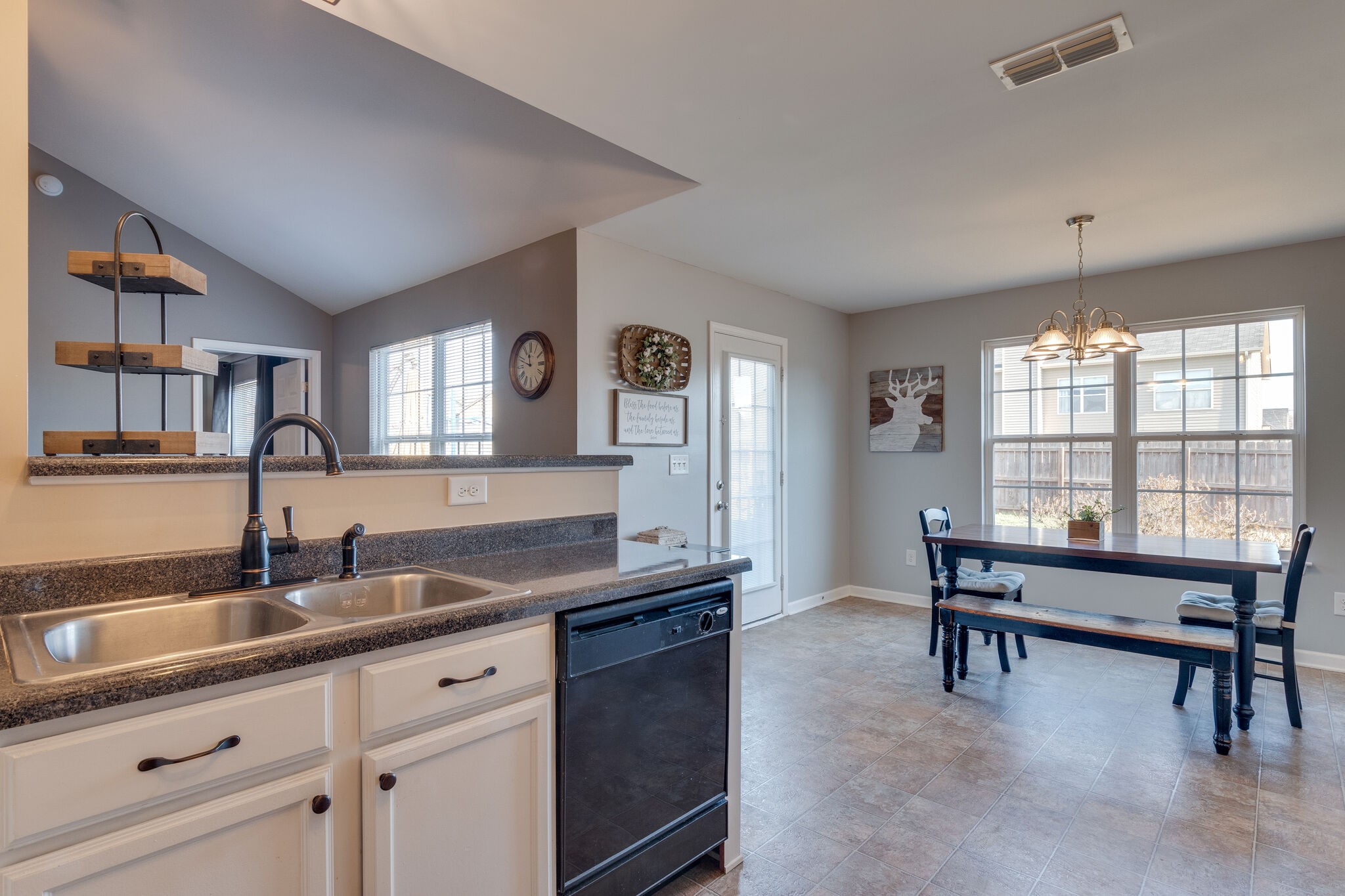 4002 Fox Run North Spring Hill, TN 37174 - Photo 14 of 21 Gallery Image 14