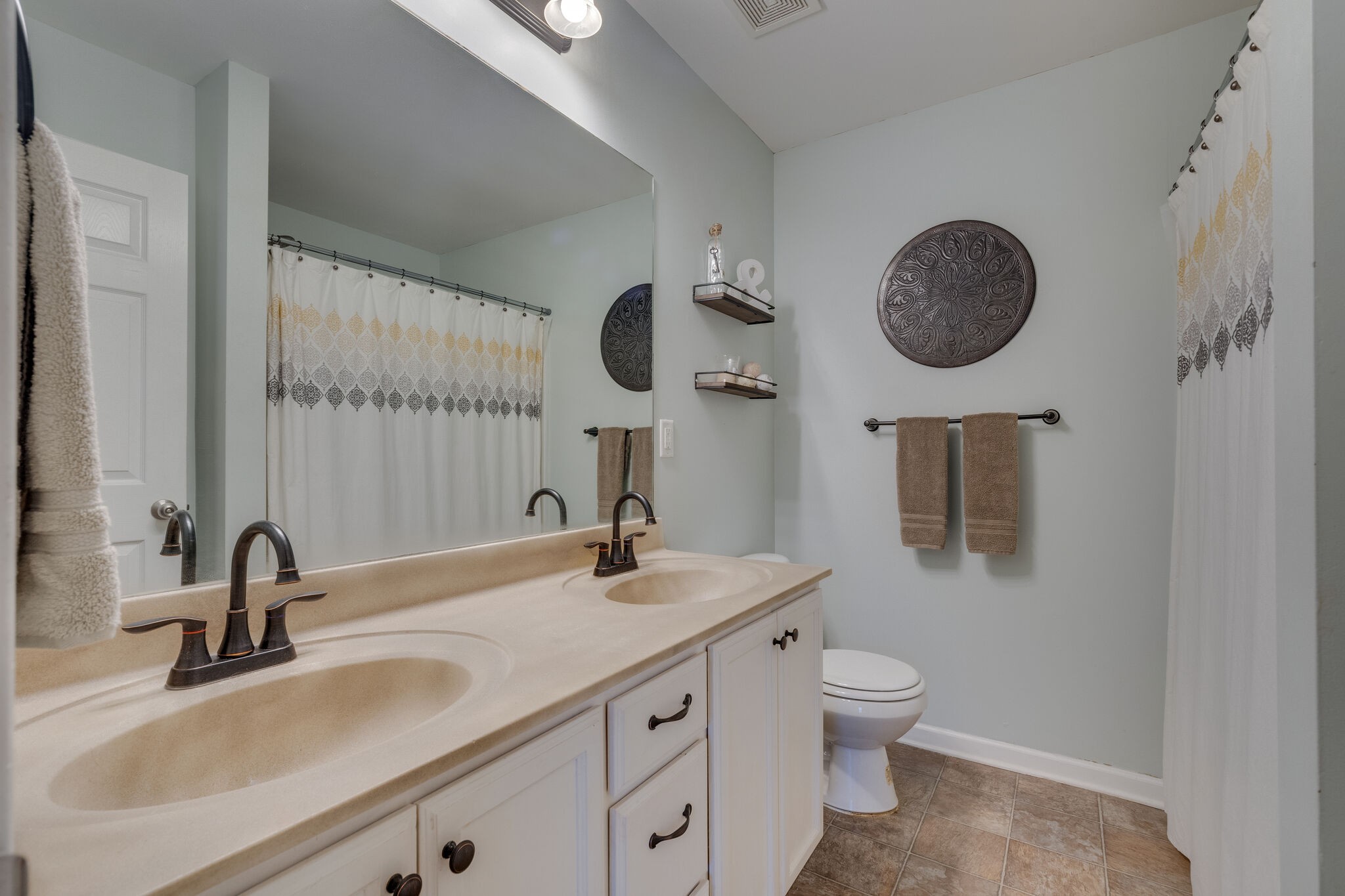 4002 Fox Run North Spring Hill, TN 37174 - Photo 17 of 21 Gallery Image 17