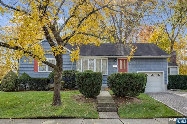 $499,000 | 40-18 Kramer Place, Fair Lawn, NJ 07410