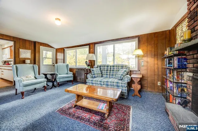 $499,000 | 40-18 Kramer Place, Fair Lawn, NJ 07410