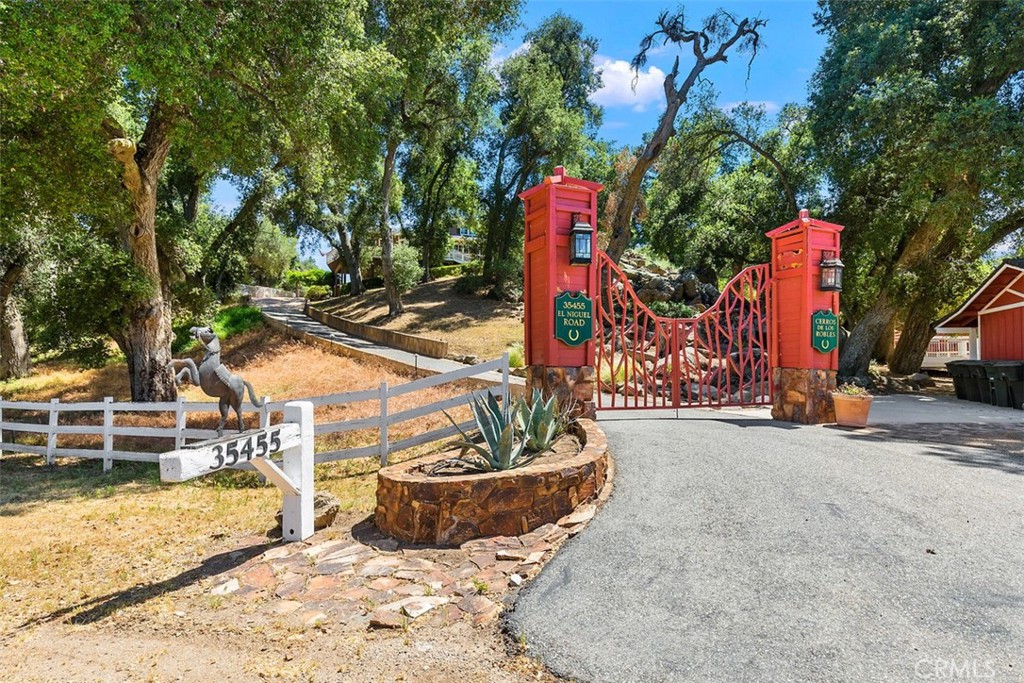 35455 El Niguel Road Lake Elsinore, CA 92530 - Photo 13 of 58