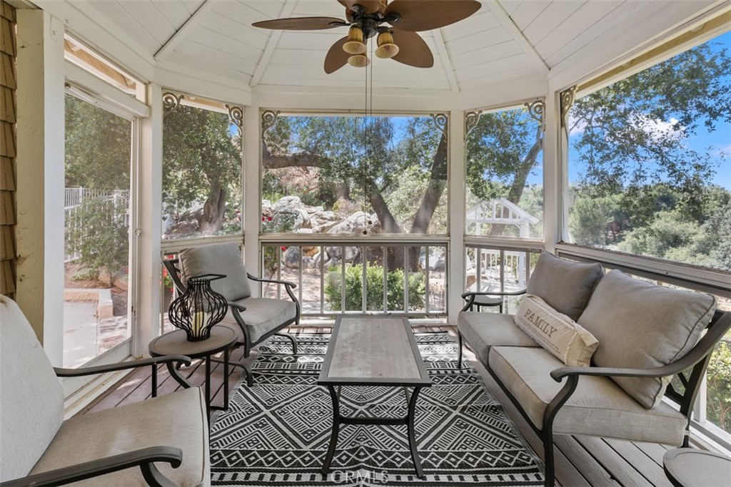 35455 El Niguel Road Lake Elsinore, CA 92530 - Photo 18 of 58