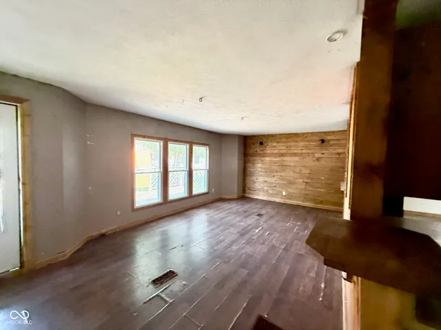 $89,900 | 206 Adams Street, Darlington, IN 47940