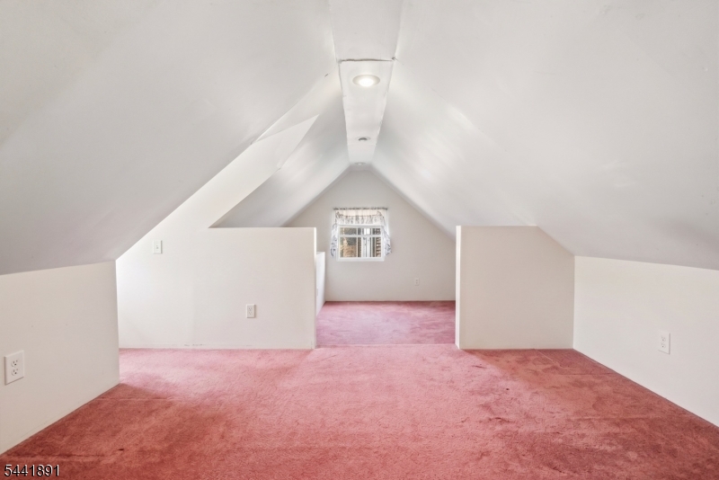 240 Summit Road Mountainside, NJ 07092 - Photo 15 of 33
