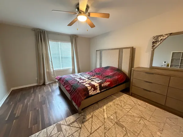$340,000 | 385 McGrath Drive, Oswego, IL 60543