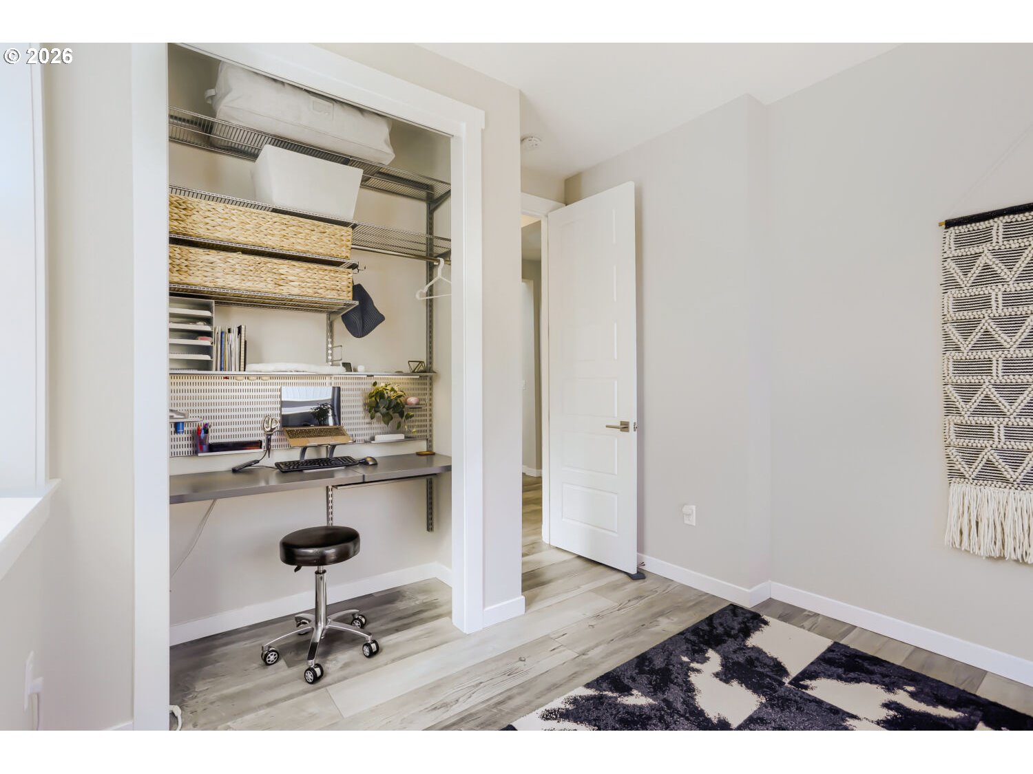 9957 Southwest 173rd Avenue Beaverton, OR 97007 - Photo 20 of 45 a view of kitchen and workspace