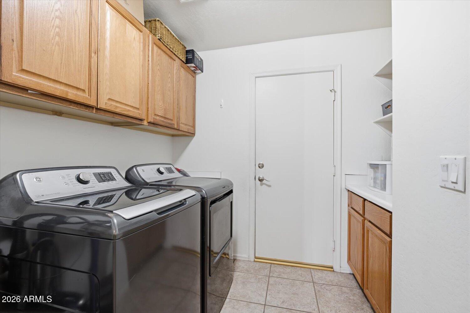 1894 East Mineral Road Gilbert, AZ 85234 - Photo 23 of 48 a utility room with dryer and washer