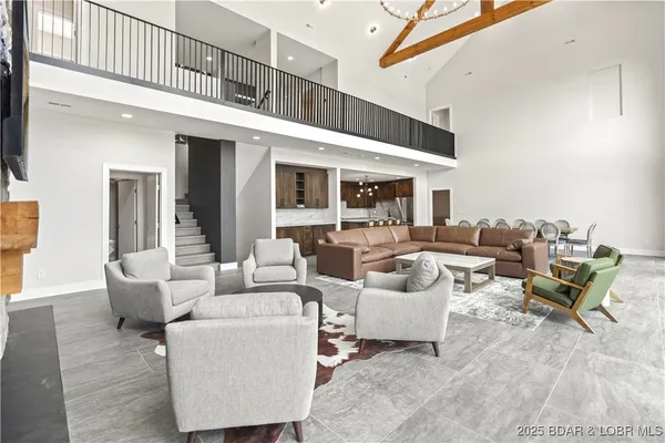 $1,899,000 | 179 Waterford Terrace, Sunrise Beach, MO 65079