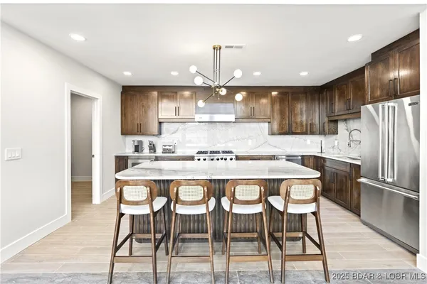 $1,899,000 | 179 Waterford Terrace, Sunrise Beach, MO 65079