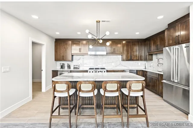 $1,999,000 | 179 Waterford Terrace, Sunrise Beach, MO 65079