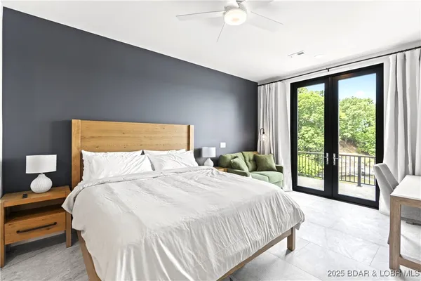 $1,899,000 | 179 Waterford Terrace, Sunrise Beach, MO 65079