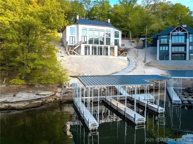 $1,999,000 | 179 Waterford Terrace, Sunrise Beach, MO 65079