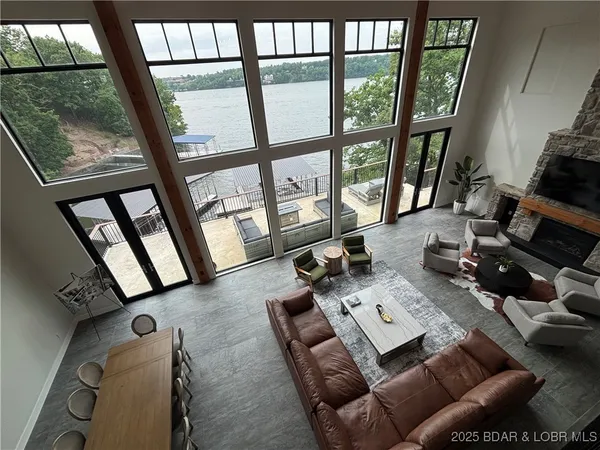 $1,899,000 | 179 Waterford Terrace, Sunrise Beach, MO 65079