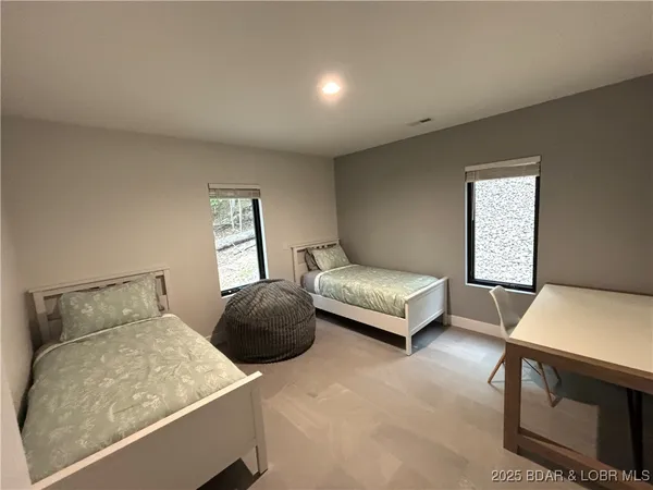 $1,899,000 | 179 Waterford Terrace, Sunrise Beach, MO 65079