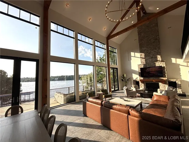 $1,999,000 | 179 Waterford Terrace, Sunrise Beach, MO 65079