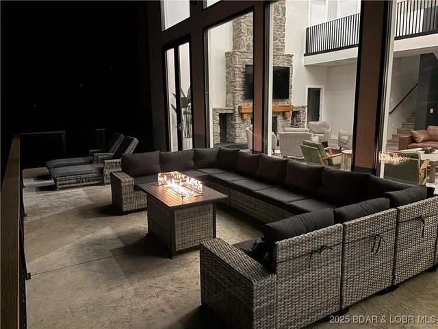 $1,999,000 | 179 Waterford Terrace, Sunrise Beach, MO 65079