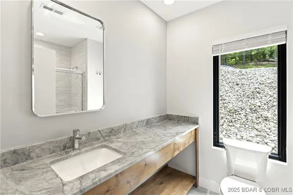 $1,899,000 | 179 Waterford Terrace, Sunrise Beach, MO 65079