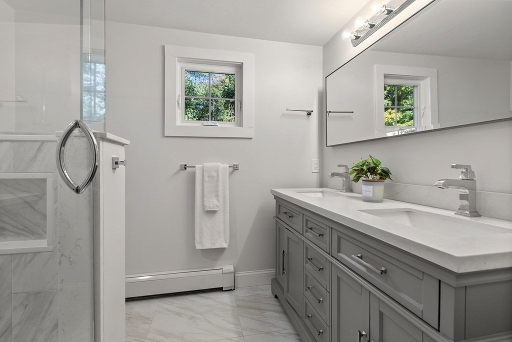 523 Main Street Hanover, MA 02339 - Photo 11 of 24 Gallery Image 11
