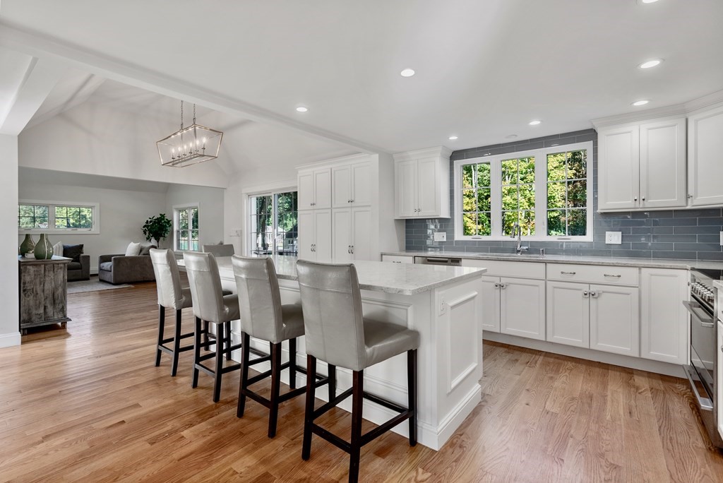523 Main Street Hanover, MA 02339 - Photo 5 of 24 Gallery Image 5