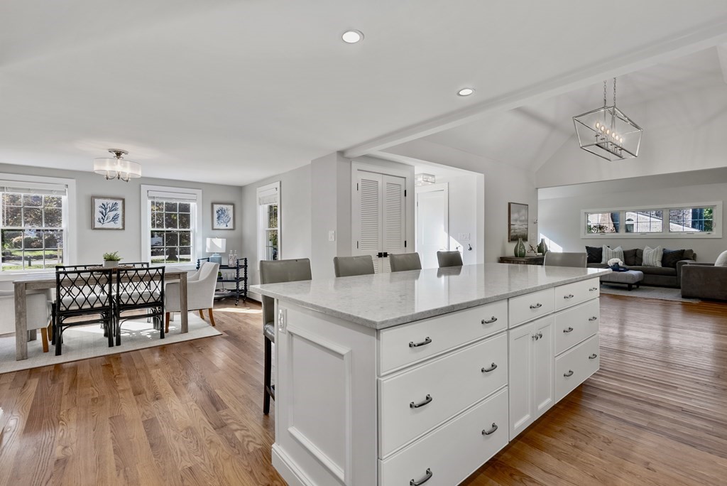 523 Main Street Hanover, MA 02339 - Photo 7 of 24 Gallery Image 7
