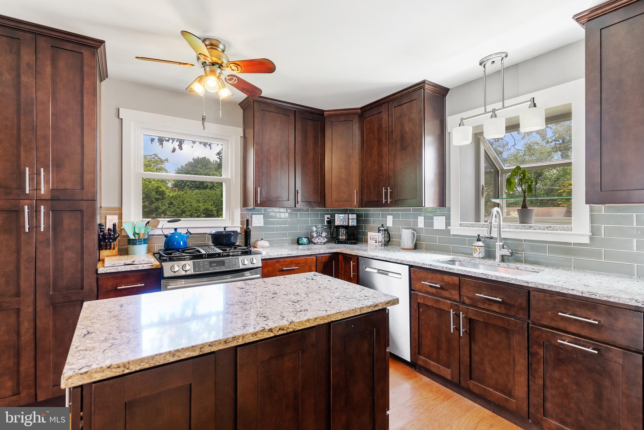 14700 Notley Road Silver Spring, MD 20905 - Photo 5 of 44 Gallery Image 5